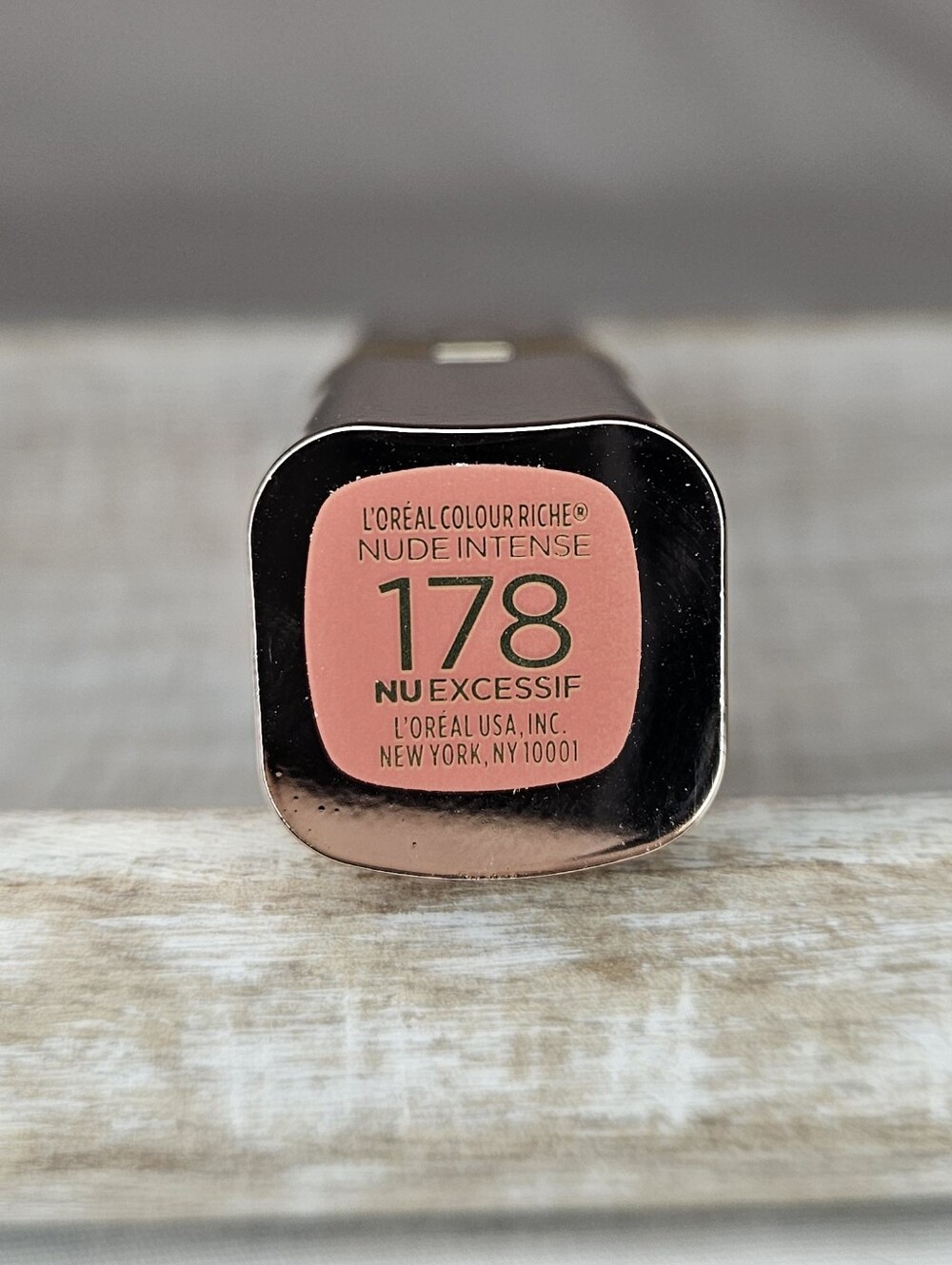L'Oreal Colour Riche Les Nus Lipstick 178 Nu Excessif Nude Intense NWT - Picture 3 of 3